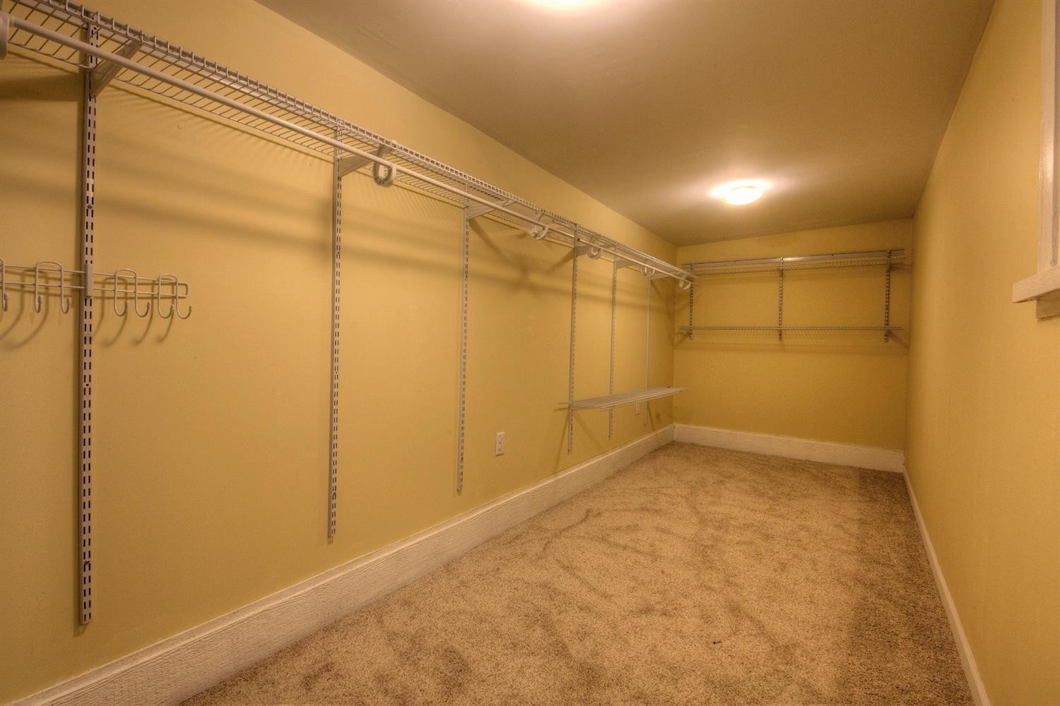 47246 Maben Road Canton, MI 48187 - Photo 24 of 44 Photo 24