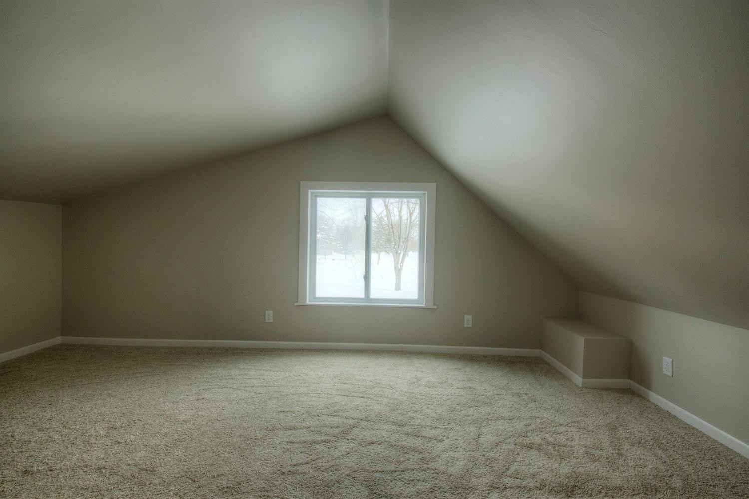 47246 Maben Road Canton, MI 48187 - Photo 40 of 44 Photo 41