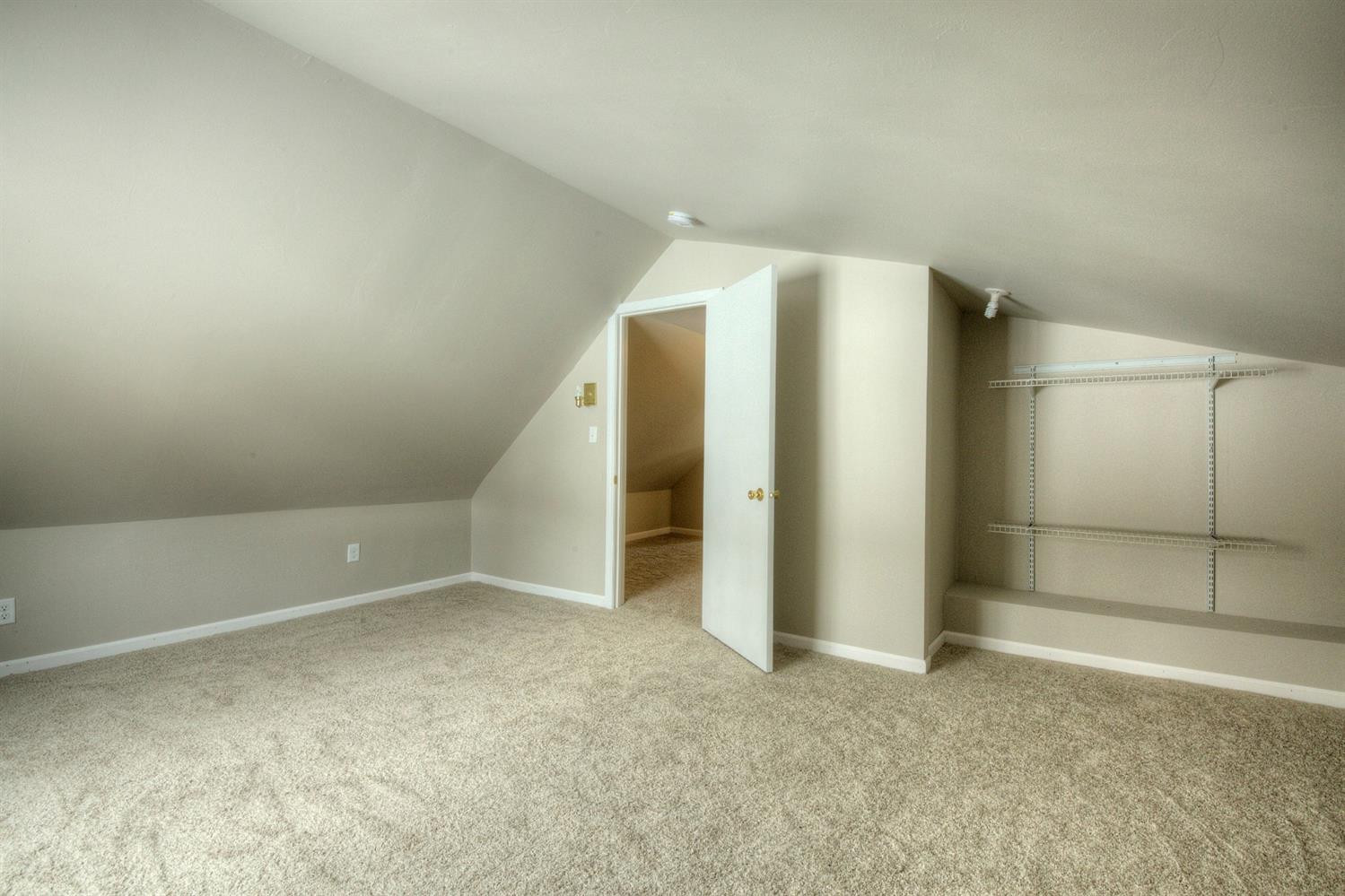 47246 Maben Road Canton, MI 48187 - Photo 42 of 44 Photo 43