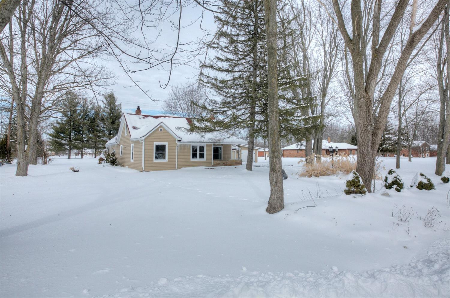 47246 Maben Road Canton, MI 48187 - Photo 44 of 44 Photo 45