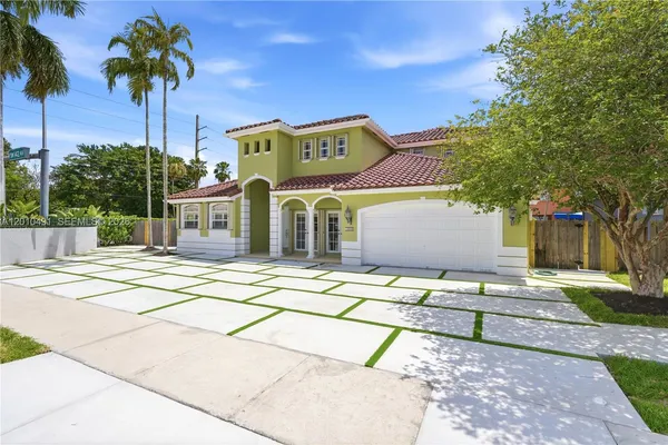 $4,950 | 15203 Southwest 142nd Avenue, Miami, FL 33177