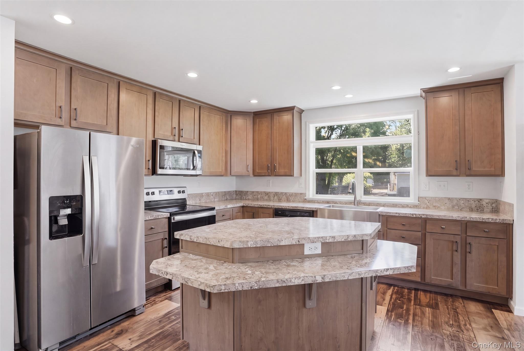 155 Metzger Road, Unit 48 Red Hook, NY 12571 - Photo 7 of 24