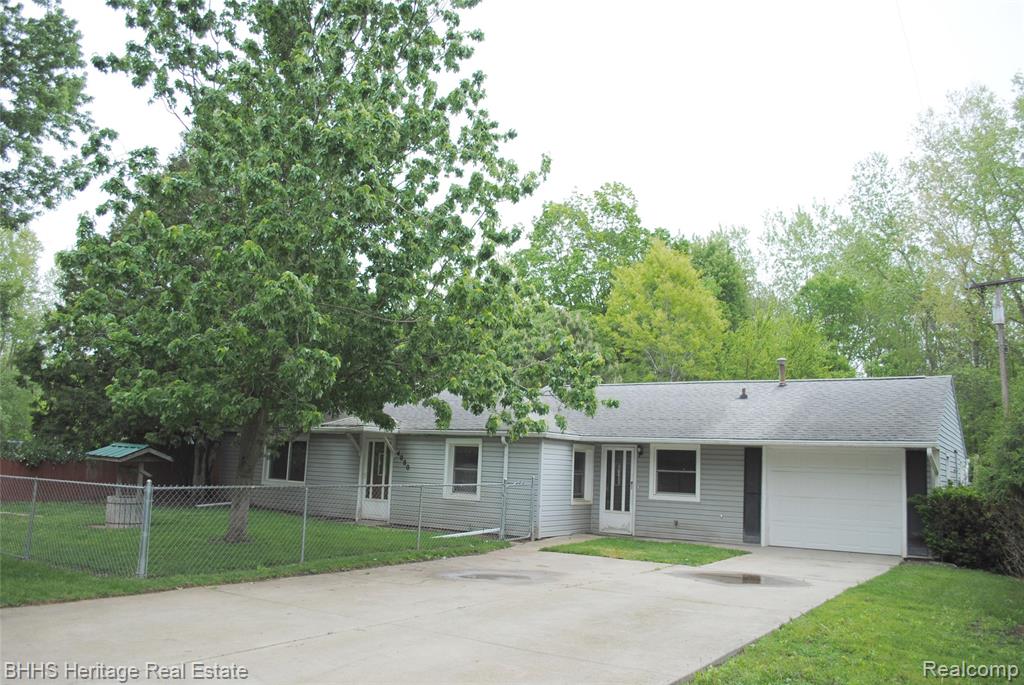 4080 Potts Road Fowlerville, MI 48836 - Photo 1 of 22