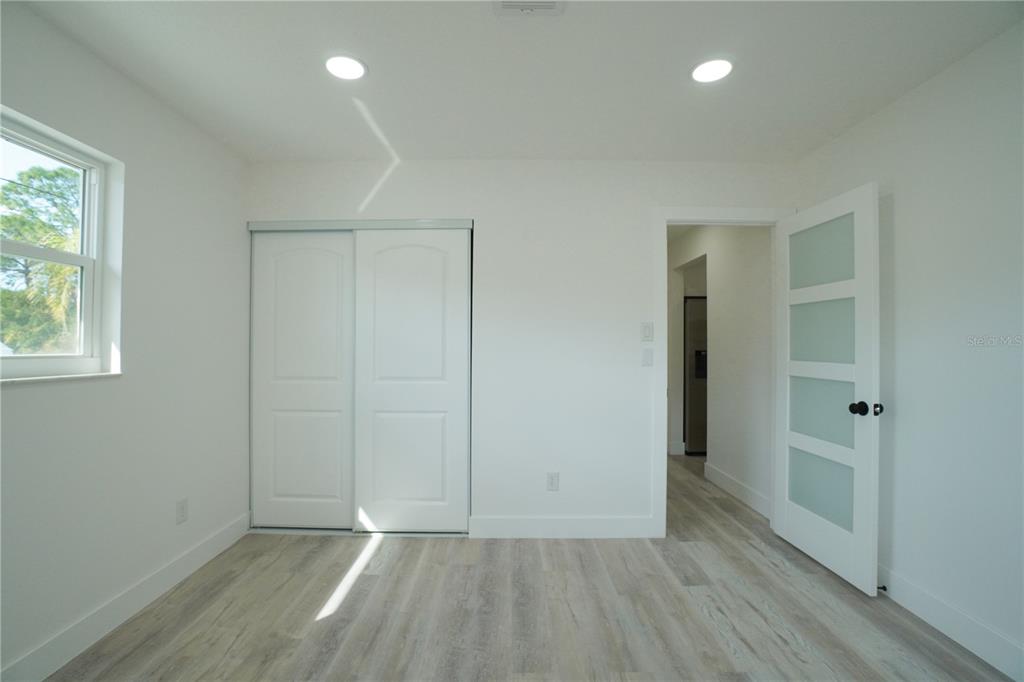 1461 Royal Road Venice, FL 34293 - Photo 18 of 68