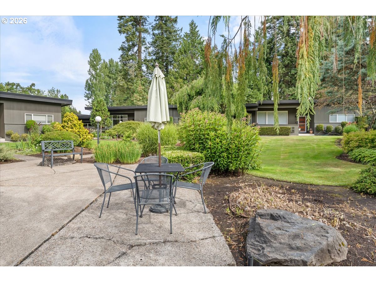 5225 Southwest Oleson Road, Unit 5 Portland, OR 97225 - Photo 42 of 48