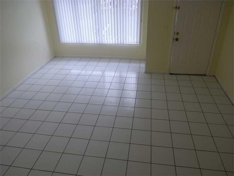 150 Riviera Circle, Unit 150 Weston, FL 33326 - Photo 12 of 16 Photo 12