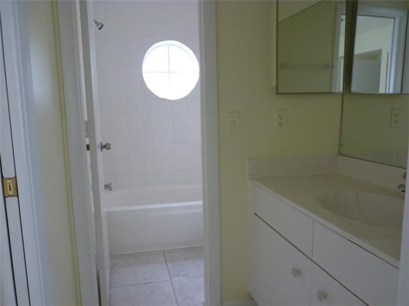 150 Riviera Circle, Unit 150 Weston, FL 33326 - Photo 7 of 16 Photo 7