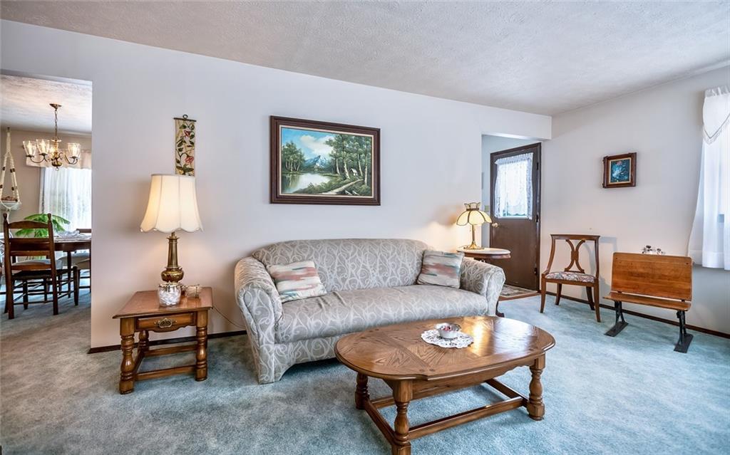 253 Forsythe Road Valencia, PA 16059 - Photo 4 of 25