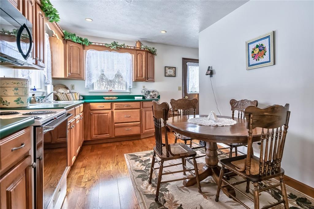 253 Forsythe Road Valencia, PA 16059 - Photo 7 of 25