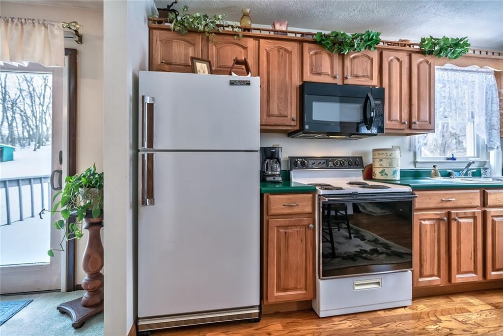 253 Forsythe Road Valencia, PA 16059 - Photo 8 of 25