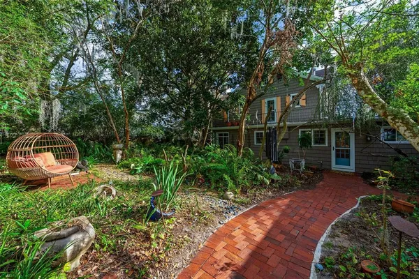 $2,300,000 | 976 Fairview Avenue, Mount Dora, FL 32757