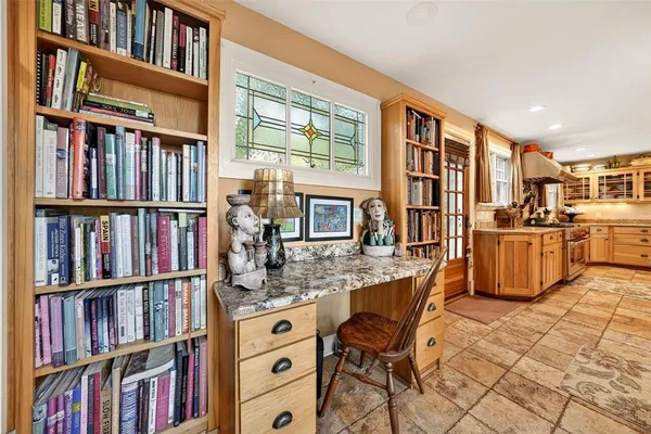 $2,300,000 | 976 Fairview Avenue, Mount Dora, FL 32757