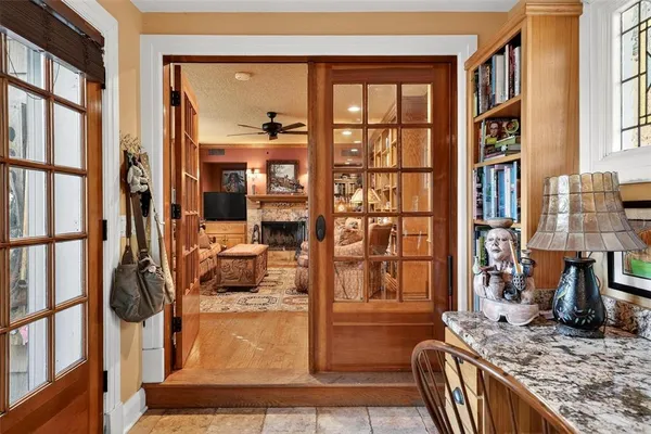 $2,300,000 | 976 Fairview Avenue, Mount Dora, FL 32757