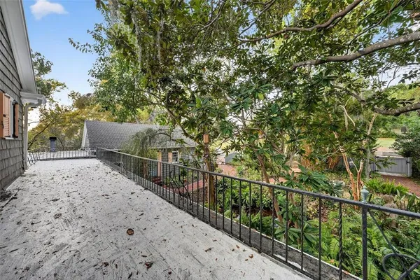 $2,300,000 | 976 Fairview Avenue, Mount Dora, FL 32757