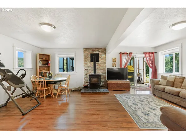 $799,000 | 5073 Chenoweth Road, The Dalles, OR 97058