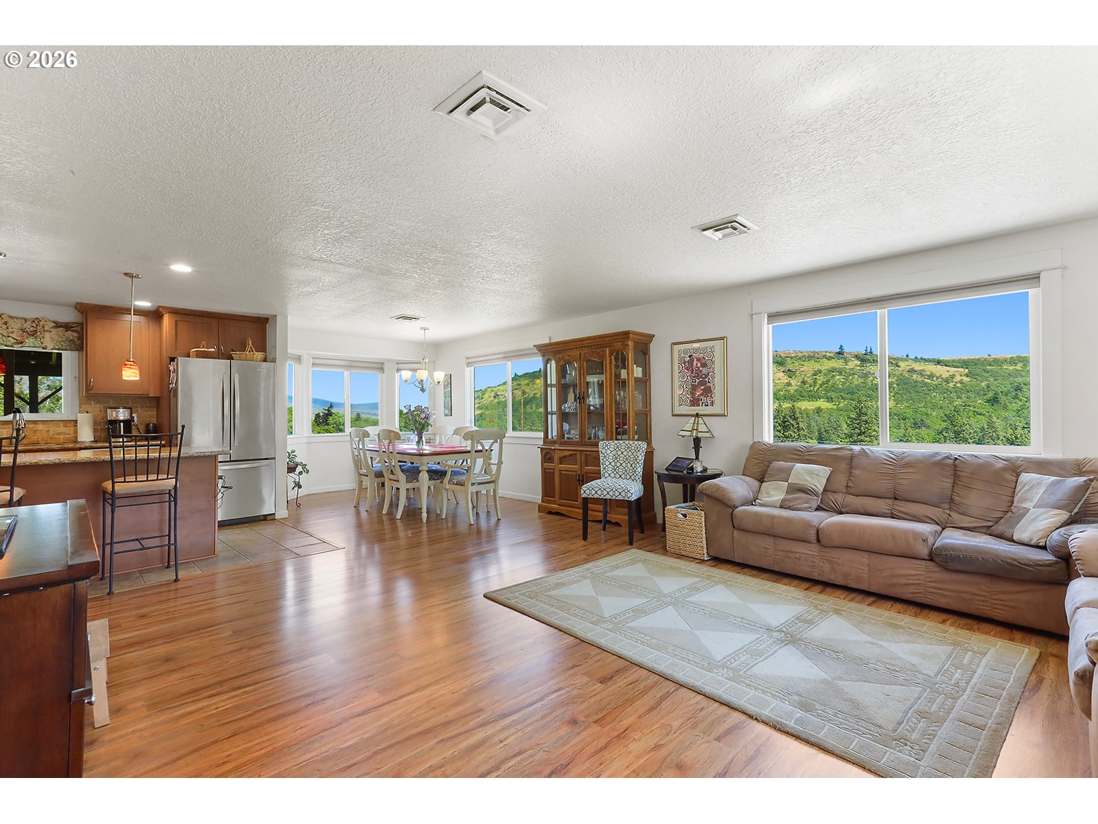 5073 Chenoweth Road The Dalles, OR 97058 - Photo 4 of 36