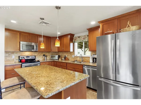 $799,000 | 5073 Chenoweth Road, The Dalles, OR 97058