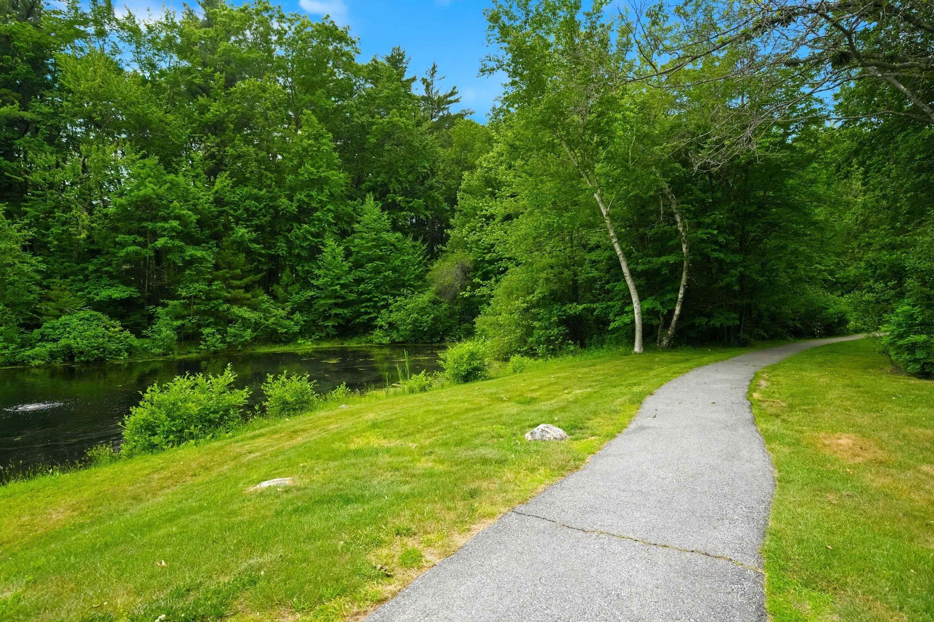 12 Walnut Circle Merrimack, NH 03054 - Photo 28 of 30 Gallery Image 28