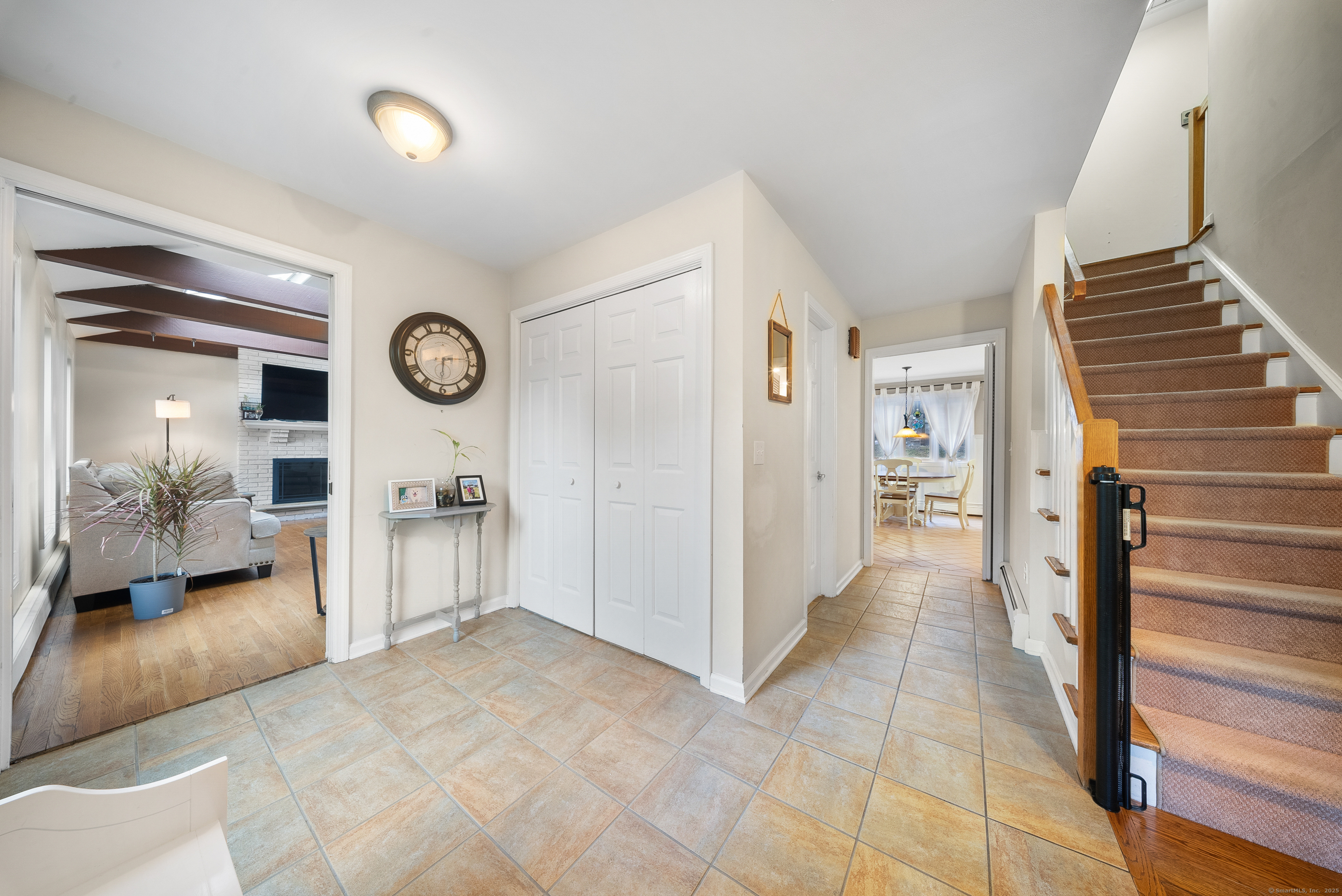 340 Morehouse Road Easton, CT 06612 - Photo 2 of 34