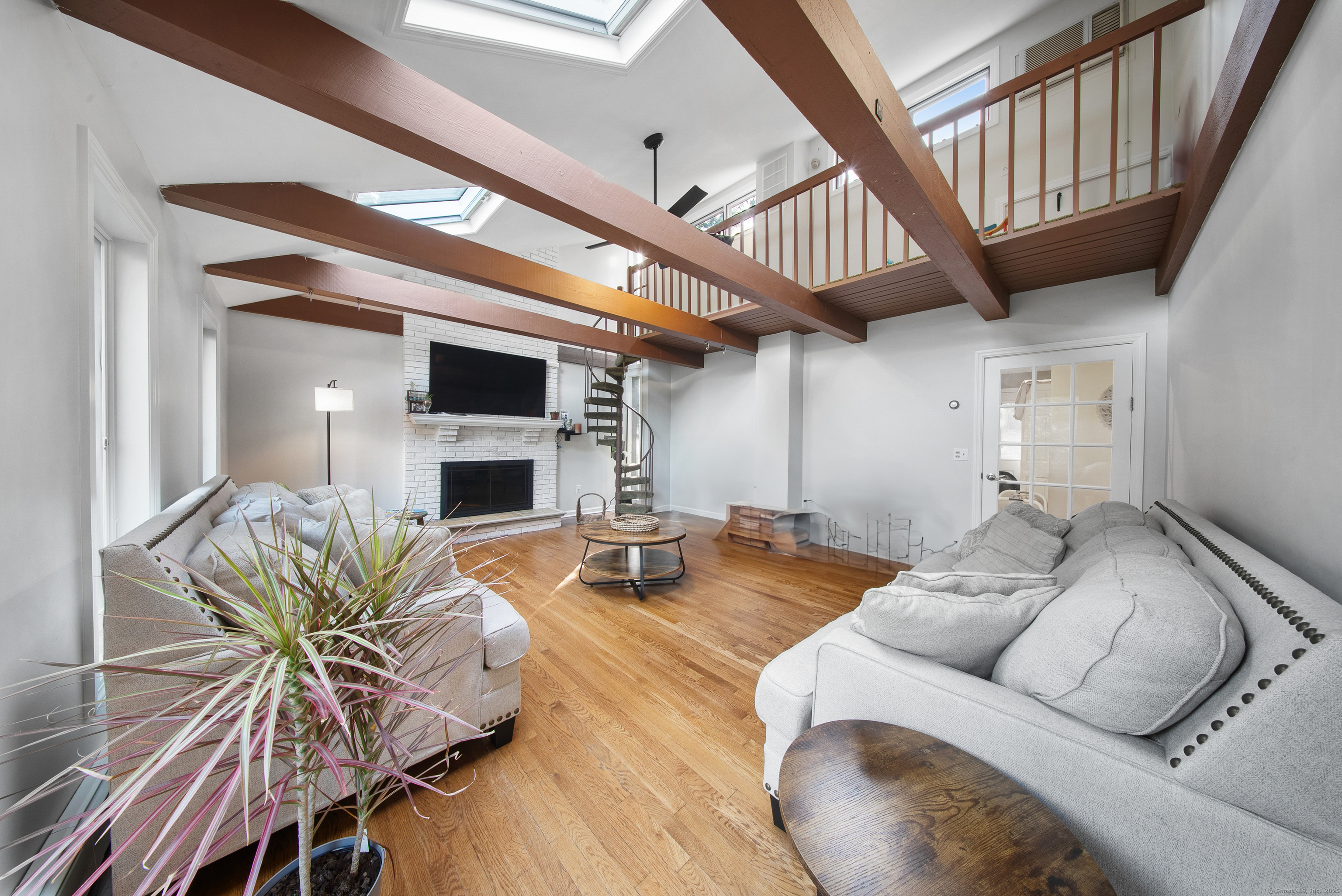 340 Morehouse Road Easton, CT 06612 - Photo 5 of 34