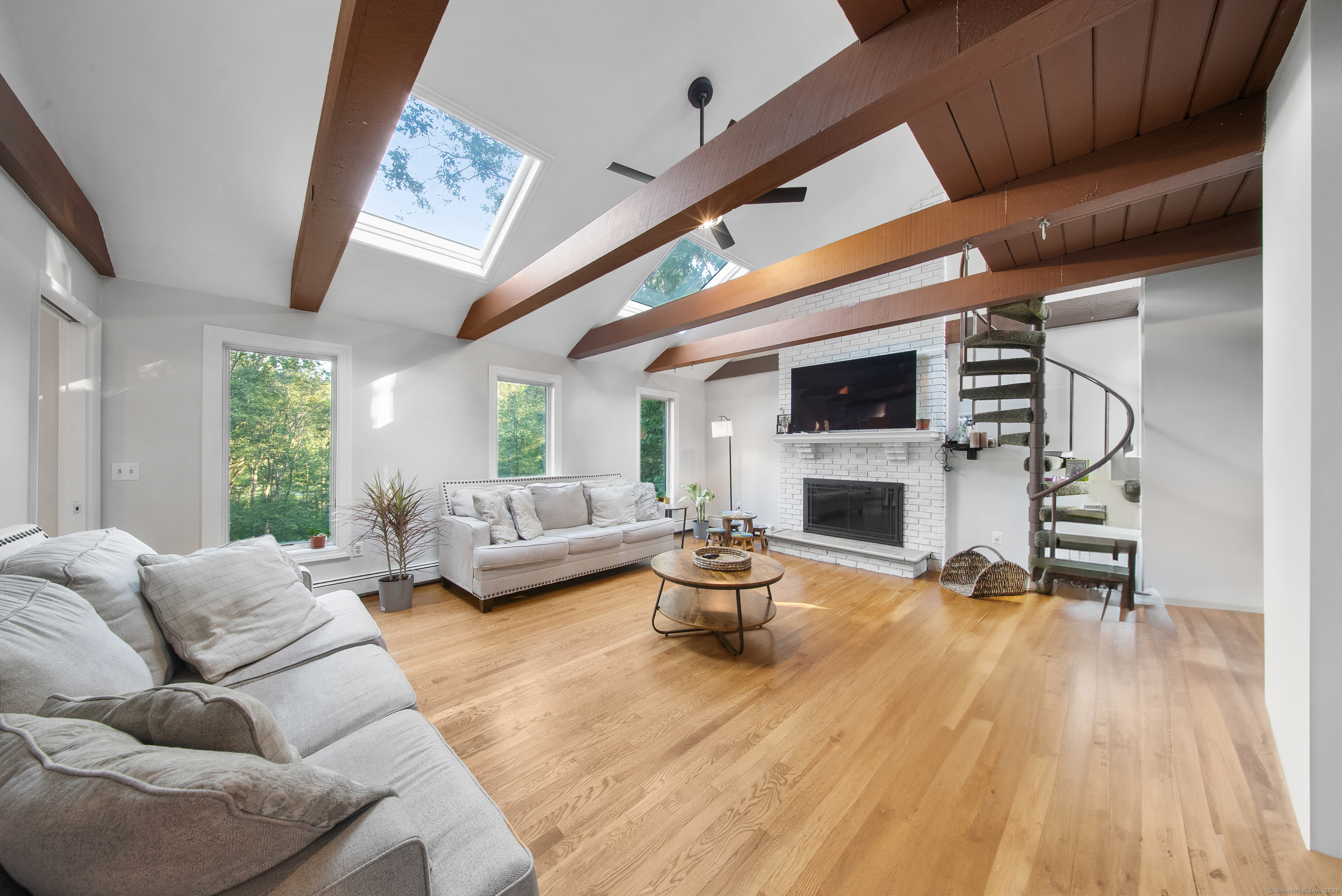 340 Morehouse Road Easton, CT 06612 - Photo 6 of 34