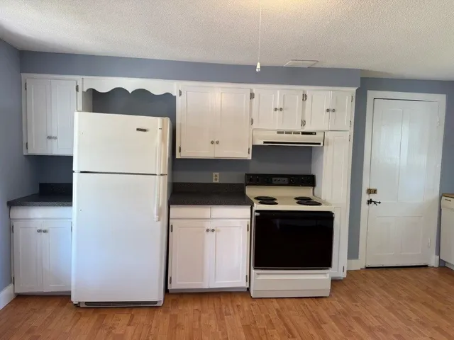 $359,000 | 1145 Highway 4, Canaan, NH 03741