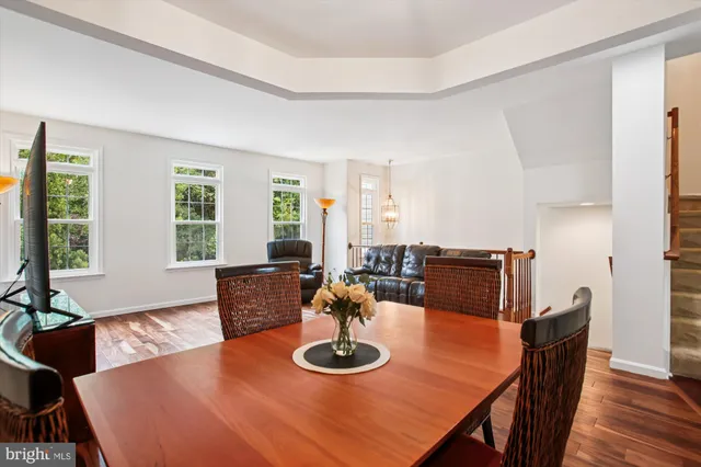 $800,000 | 3335 Beechcliff Drive, Alexandria, VA 22306