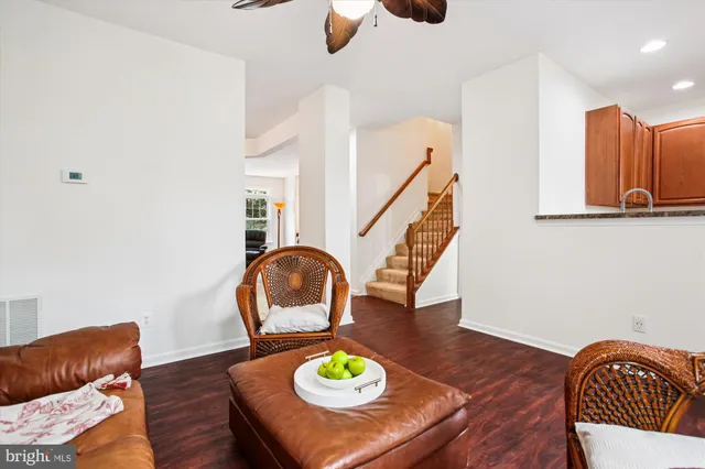 $800,000 | 3335 Beechcliff Drive, Alexandria, VA 22306