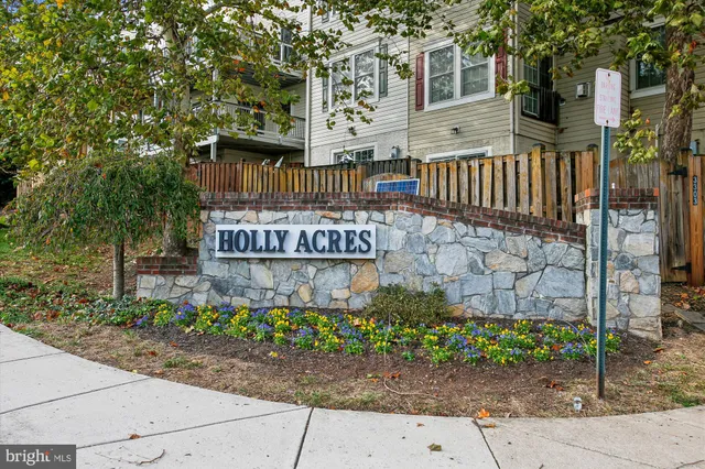 $800,000 | 3335 Beechcliff Drive, Alexandria, VA 22306