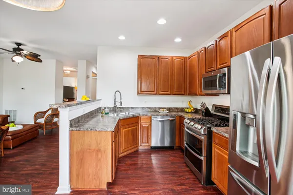 $800,000 | 3335 Beechcliff Drive, Alexandria, VA 22306