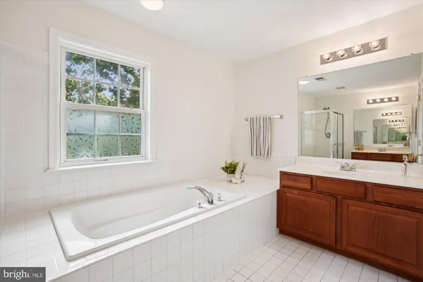$800,000 | 3335 Beechcliff Drive, Alexandria, VA 22306
