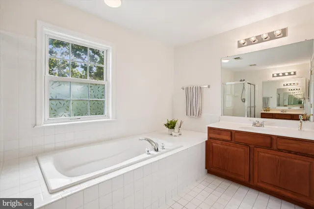 $800,000 | 3335 Beechcliff Drive, Alexandria, VA 22306