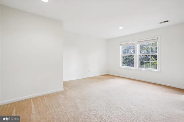 $800,000 | 3335 Beechcliff Drive, Alexandria, VA 22306