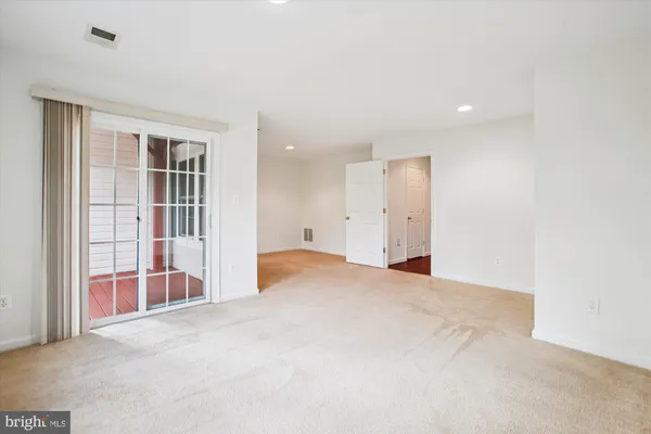 $800,000 | 3335 Beechcliff Drive, Alexandria, VA 22306