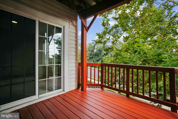 $800,000 | 3335 Beechcliff Drive, Alexandria, VA 22306