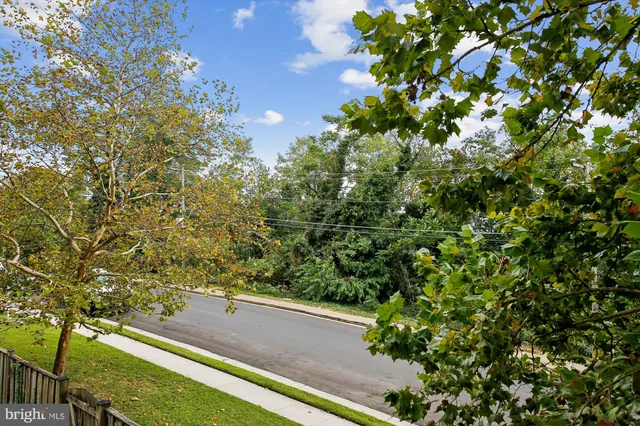 $800,000 | 3335 Beechcliff Drive, Alexandria, VA 22306