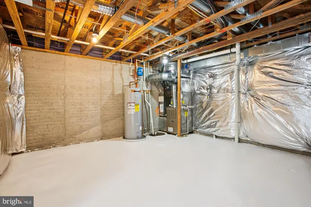 $800,000 | 3335 Beechcliff Drive, Alexandria, VA 22306