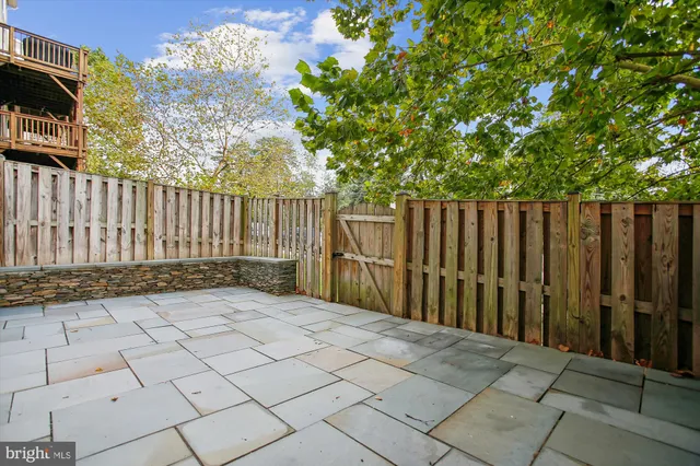 $800,000 | 3335 Beechcliff Drive, Alexandria, VA 22306