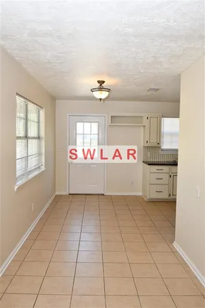 $925 | 2403 Evelia Street, Westlake, LA 70669