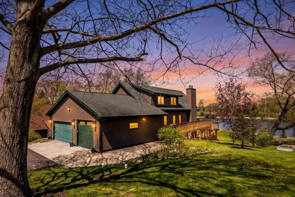 $739,000 | W5542 Oxbow Trail, Princeton, WI 54968