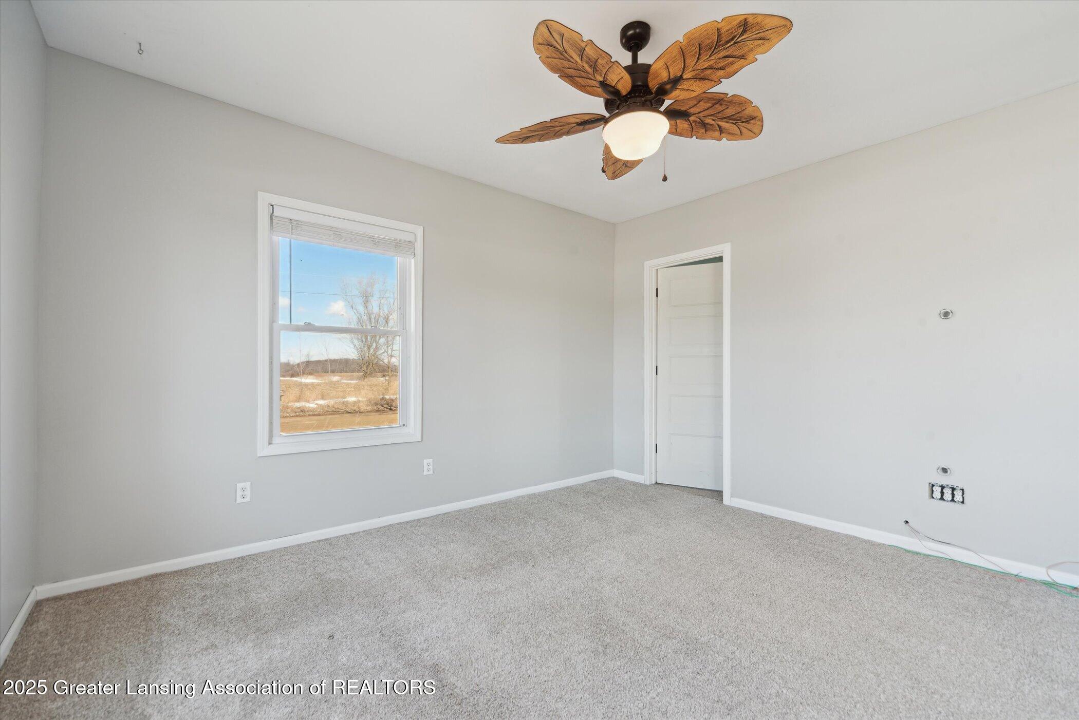 06-2614-E-Walker-Rd-St-Johns-MI-48879-Wi