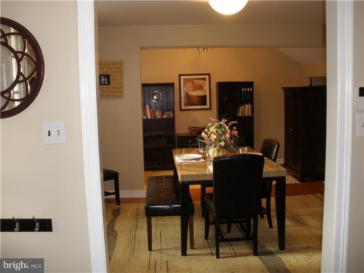 527 Ashmead Road Cheltenham, PA 19012 - Photo 7 of 21 Dining Room