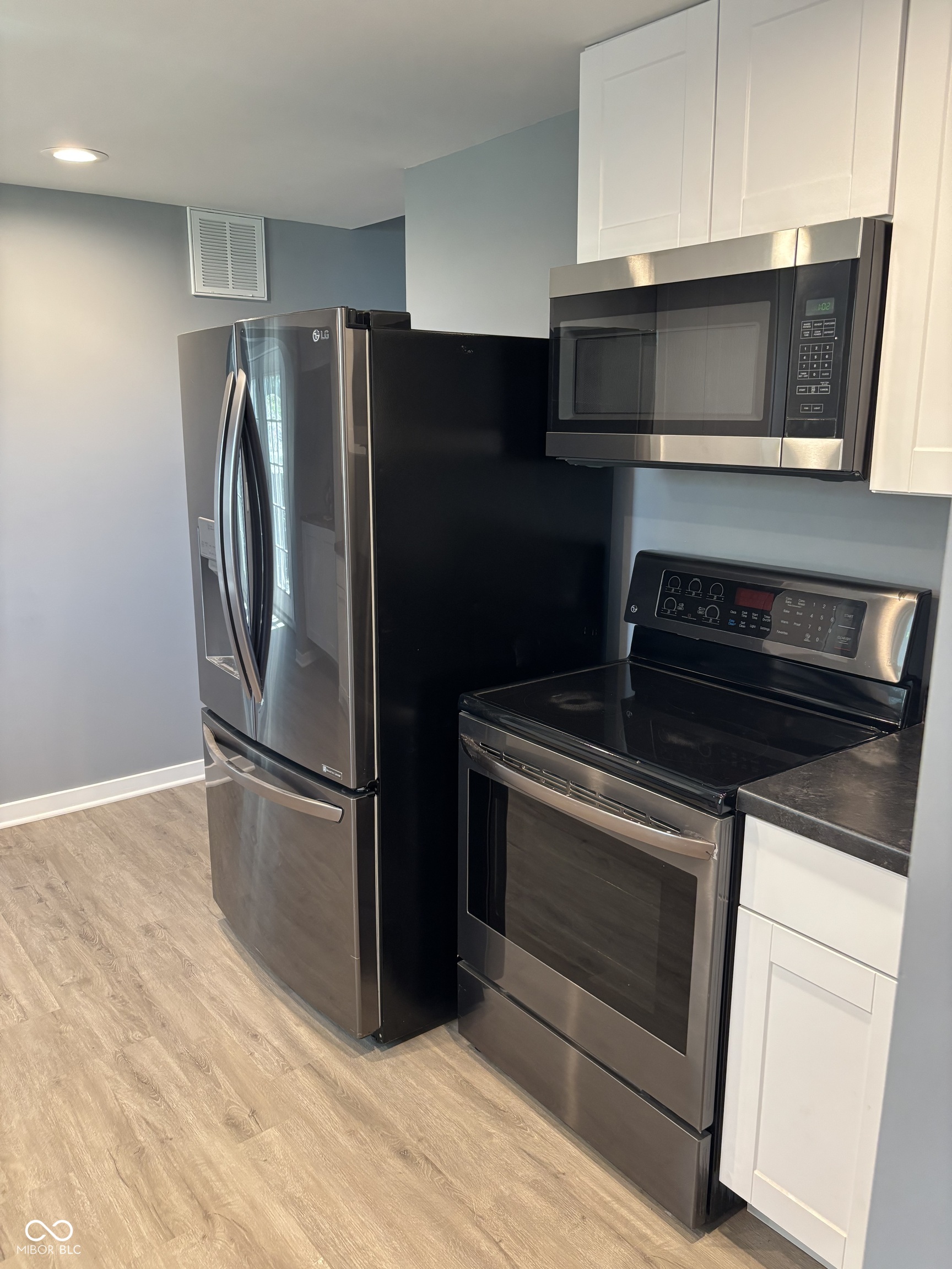 225 Maple Street Tipton, IN 46072 - Photo 3 of 45