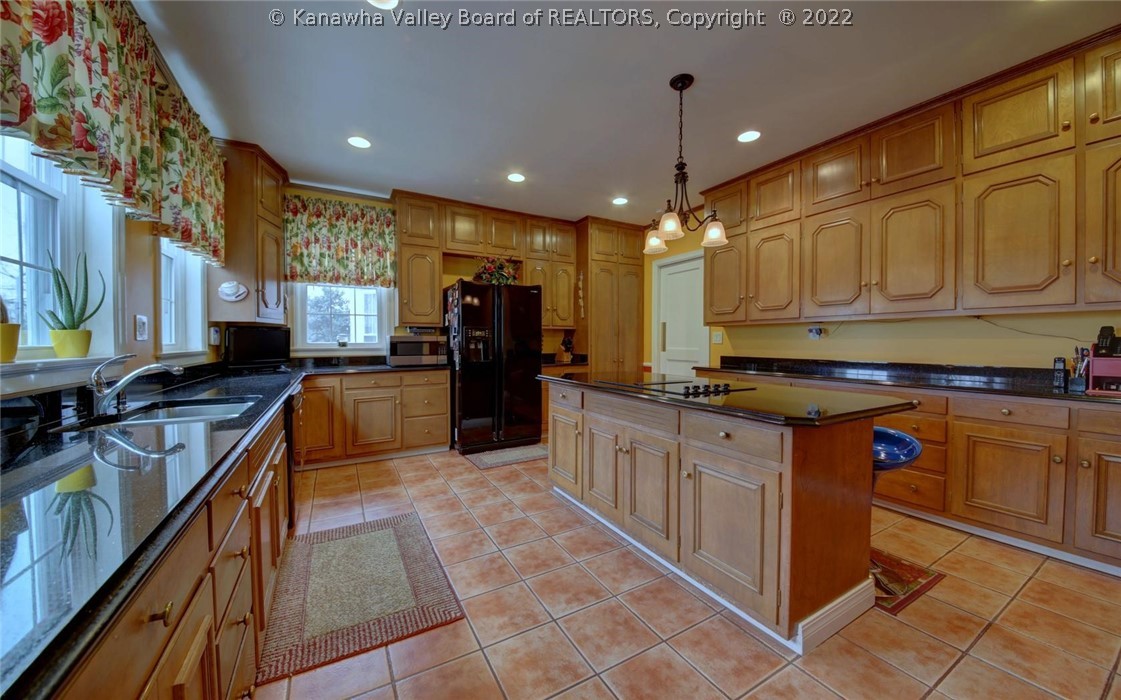 1875 Loudon Heights Road Charleston, WV 25314 - Photo 25 of 48 Gallery Image 25