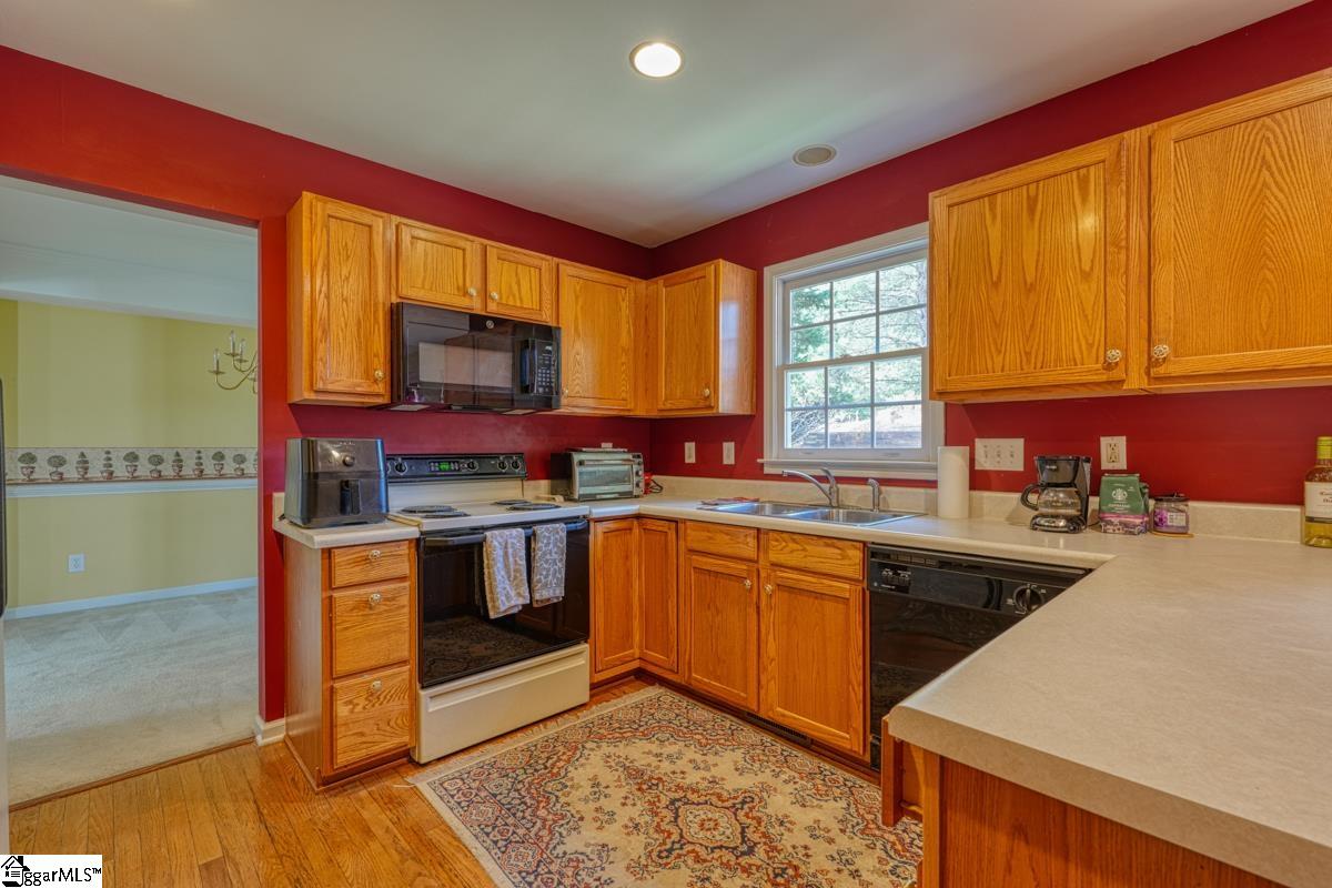 189 Timberleaf Drive Duncan, SC 29334 - Photo 11 of 35 Gallery Image 11