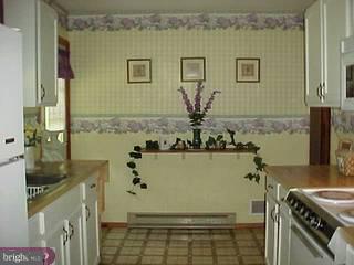293 Timber Ridge Road Morgantown, PA 19543 - Photo 2 of 6 Gallery Image 2