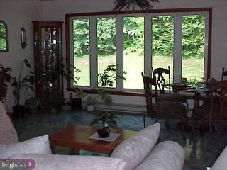 293 Timber Ridge Road Morgantown, PA 19543 - Photo 5 of 6 Gallery Image 5