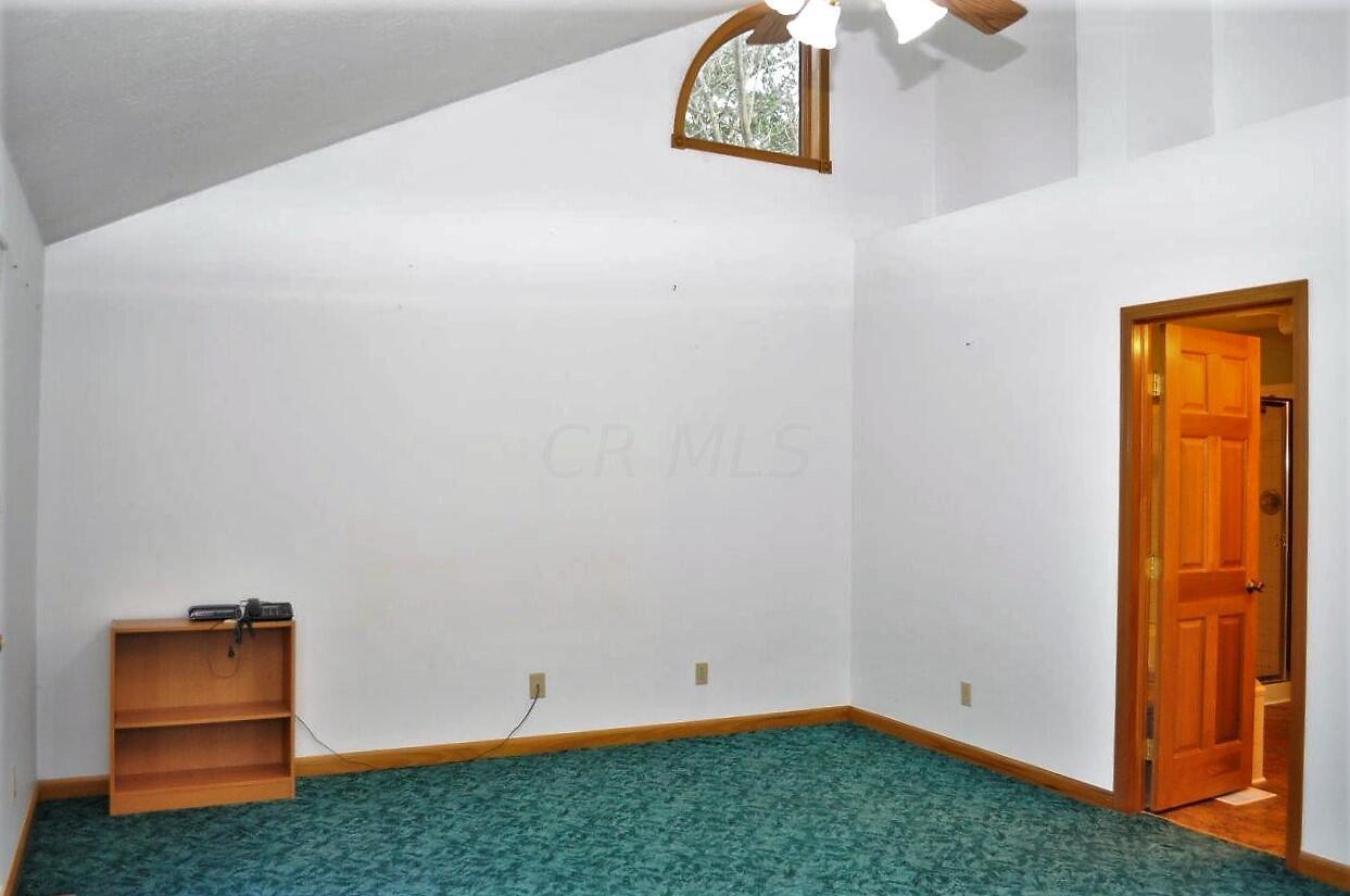 271 Holder Road Baltimore, OH 43105 - Photo 22 of 66 1st Floor Owner Suite - 271 Holder Road NW, Baltimore, OH 43105