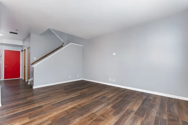 $290,000 | 1796 South Wentworth Circle, Romeoville, IL 60446