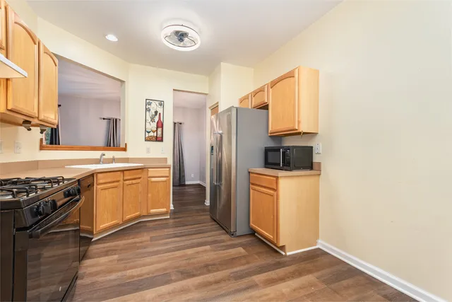 $290,000 | 1796 South Wentworth Circle, Romeoville, IL 60446